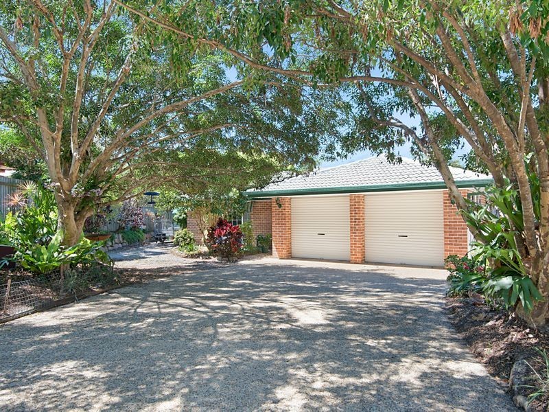 17 Cedarwood Court, Arana Hills QLD 4054