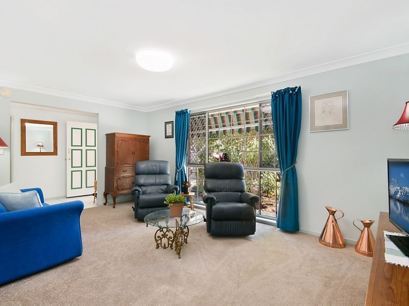 17 Cedarwood Court, Arana Hills QLD 4054