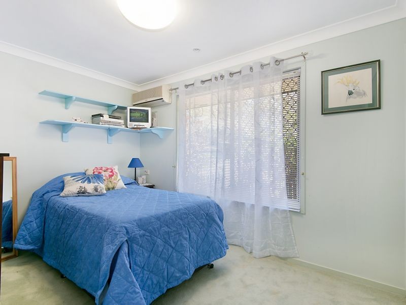 17 Cedarwood Court, Arana Hills QLD 4054