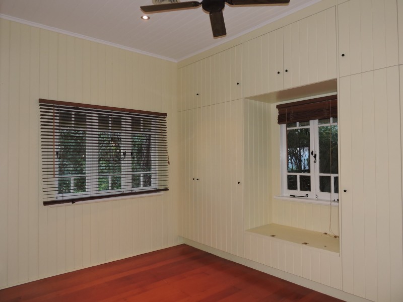 11 Rougham Street, Windsor QLD 4030