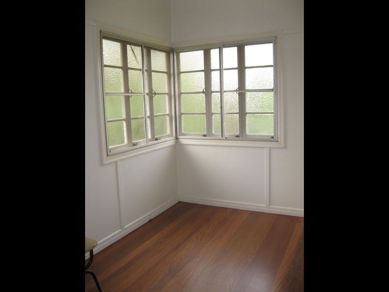 119 Clifford Street, Stafford Heights QLD 4053