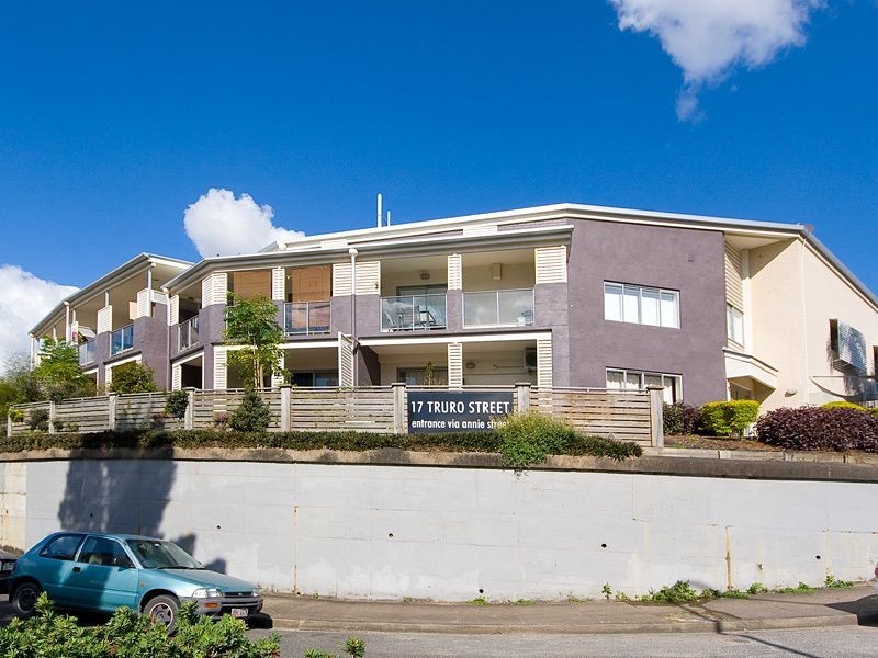 13/17 Truro Street, Windsor QLD 4030
