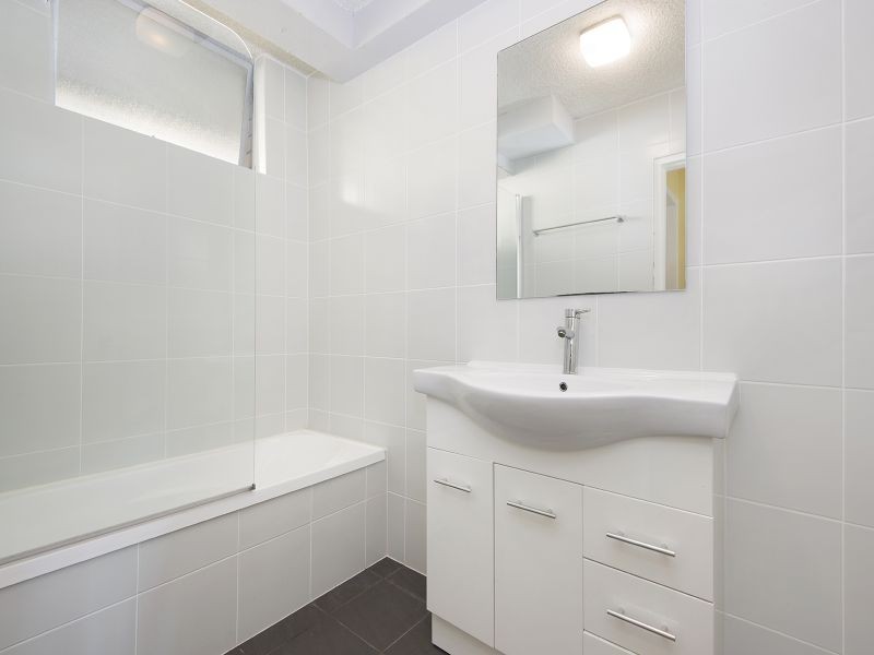 2/58 Alva Terrace, Gordon Park QLD 4031