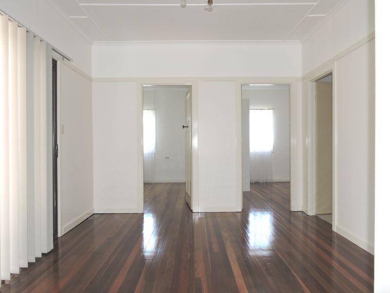 Access beh 17 Broughton Road, Kedron QLD 4031