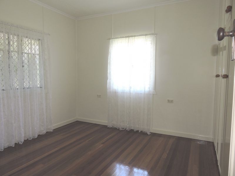 Access beh 17 Broughton Road, Kedron QLD 4031