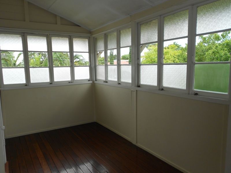 96 Sixth Avenue, Windsor QLD 4030