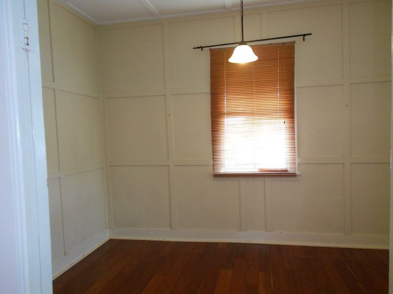 96 Sixth Avenue, Windsor QLD 4030