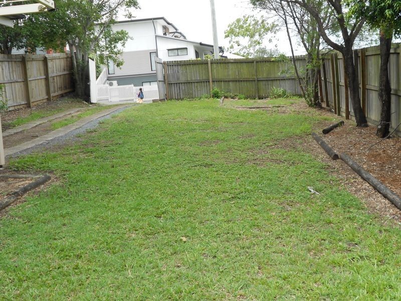 96 Sixth Avenue, Windsor QLD 4030