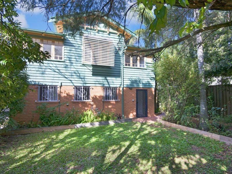 14 Whish Street, Windsor QLD 4030