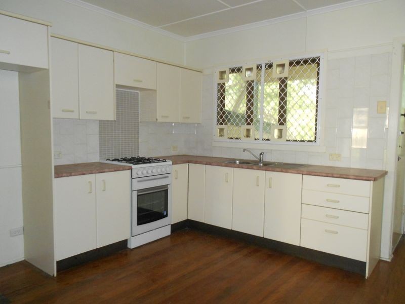 11 Gilbert Road, Windsor QLD 4030