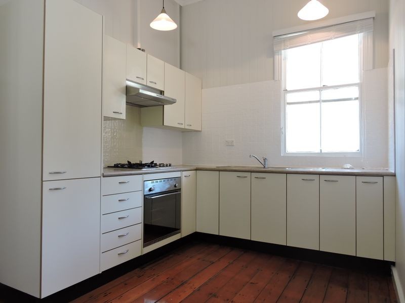 27 Cullen Street, Windsor QLD 4030