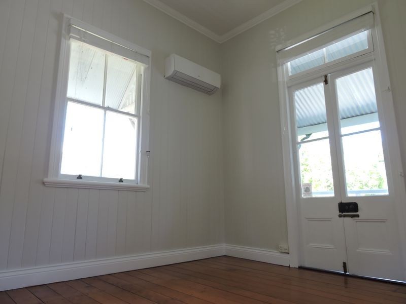 27 Cullen Street, Windsor QLD 4030