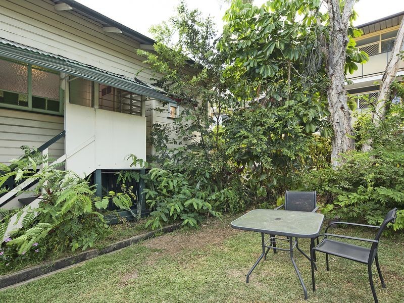 28 Fifth Avenue, Kedron QLD 4031