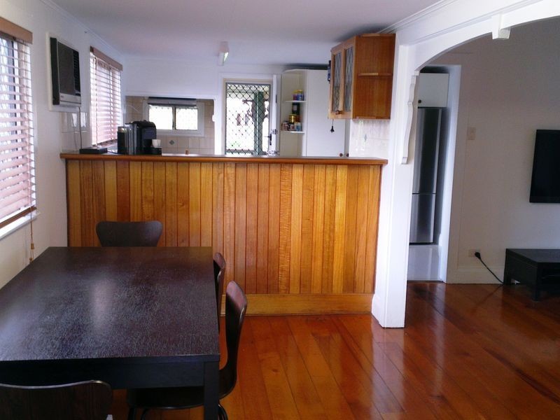 47 Archibald Street, Fairfield QLD 4103
