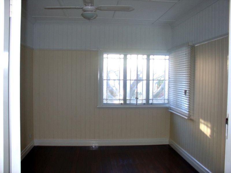 48 Twelfth Avenue, Kedron QLD 4031