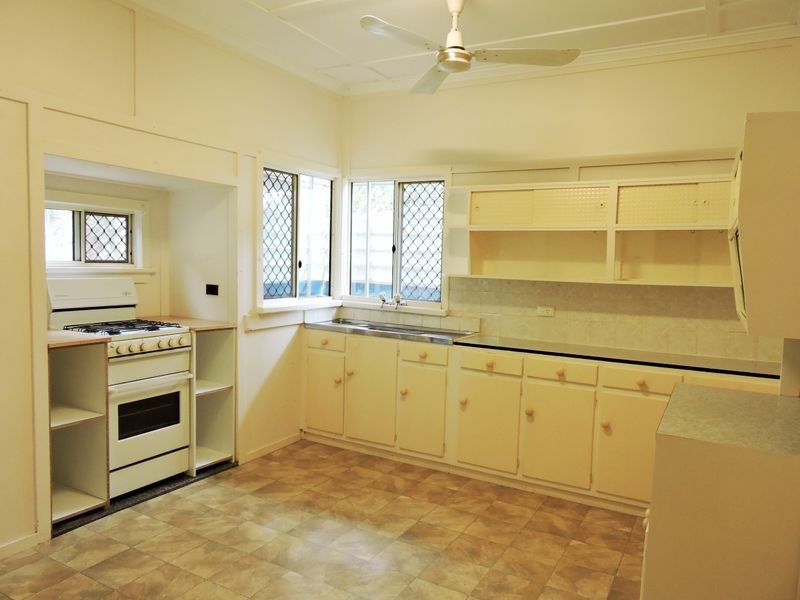 20 Clifford Street, Stafford QLD 4053