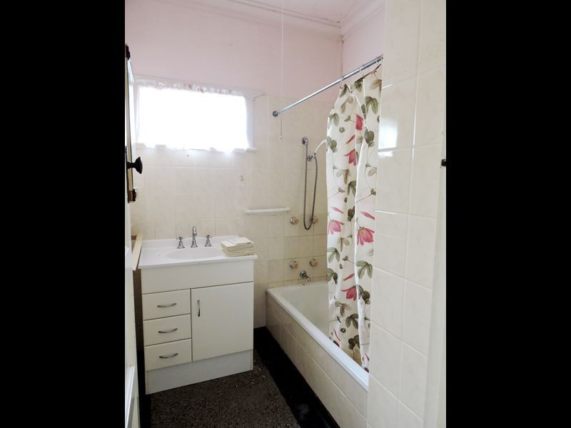 20 Clifford Street, Stafford QLD 4053