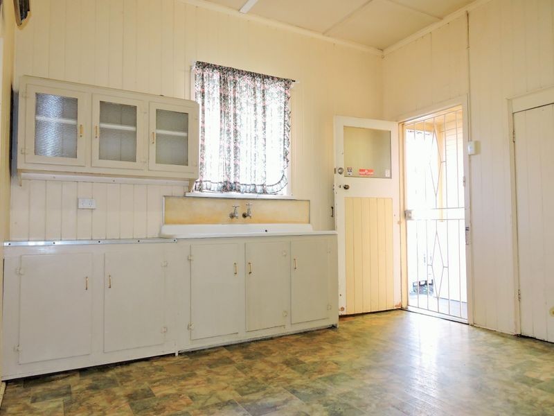 18 Brook Street, Windsor QLD 4030