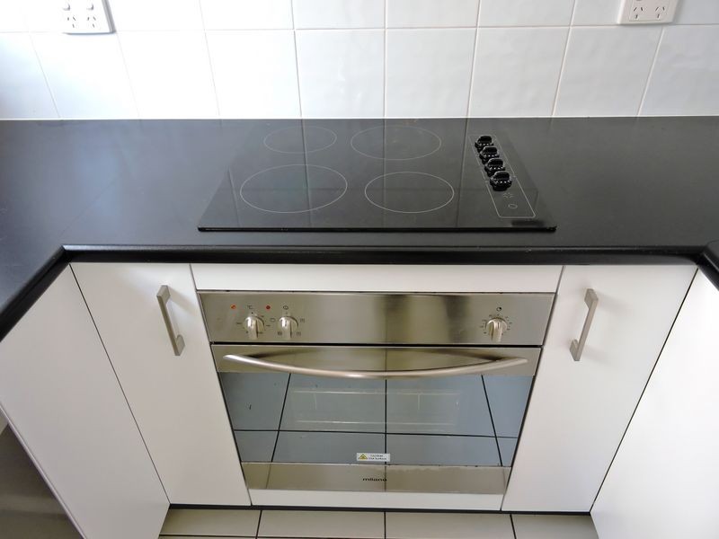 1/82 Charlton Street, Ascot QLD 4007