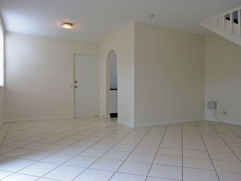 1/82 Charlton Street, Ascot QLD 4007