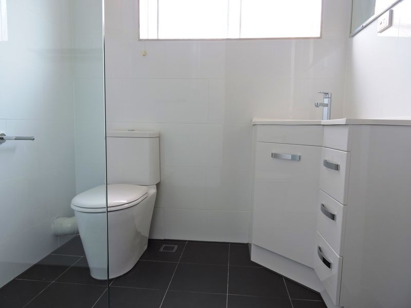 1/82 Charlton Street, Ascot QLD 4007