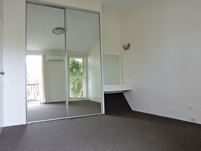 1/82 Charlton Street, Ascot QLD 4007