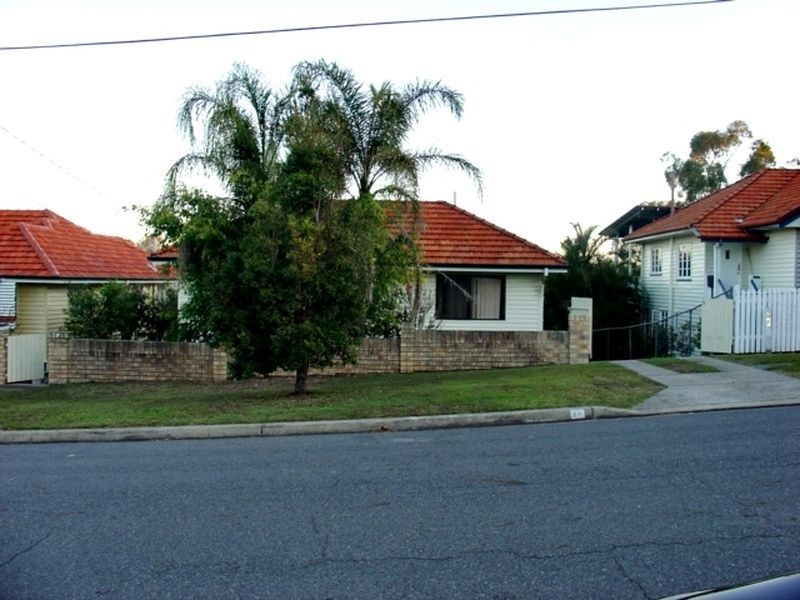 59 Twelfth Avenue, Kedron QLD 4031