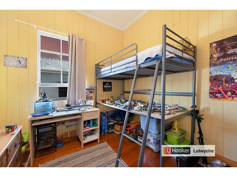 11 Marne Road, Albion QLD 4010