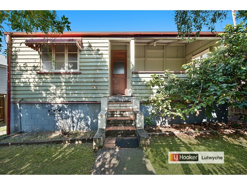 11 Marne Road, Albion QLD 4010