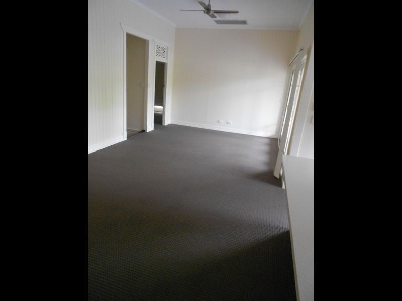 195 Edmondstone Street, Wilston QLD 4051