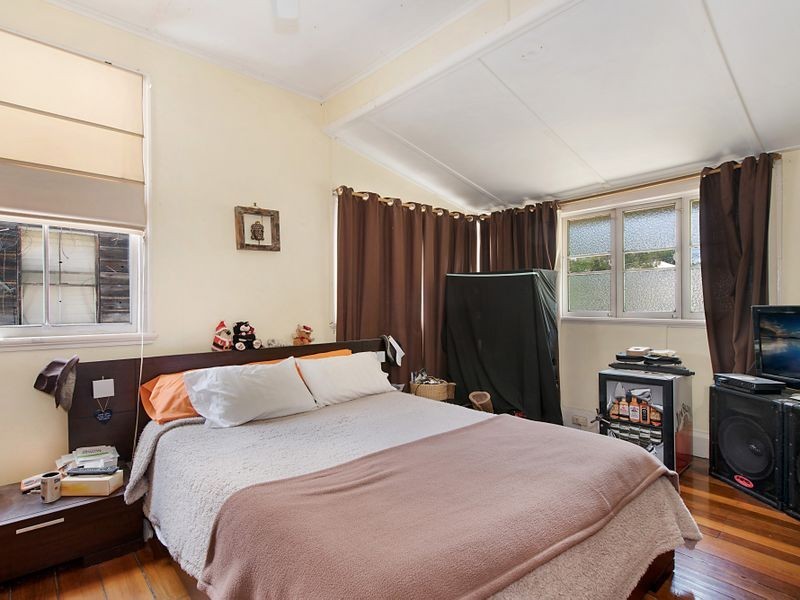 64 Somerset Street, Windsor QLD 4030