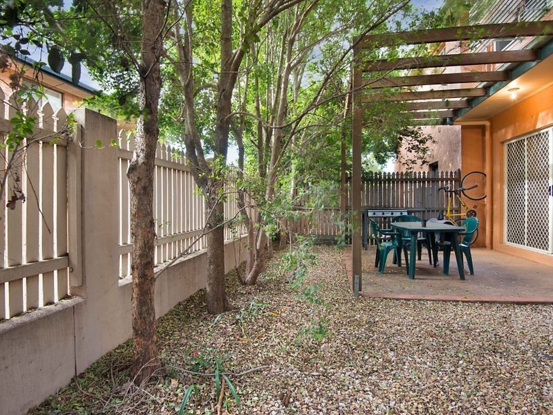 1 & 2/54 Homebush Road, Kedron QLD 4031