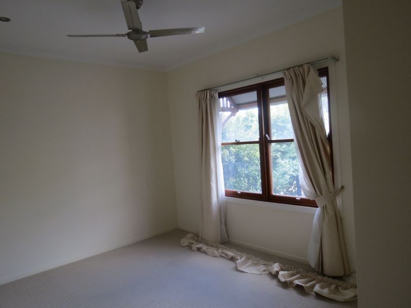 13 Rougham Street, Windsor QLD 4030