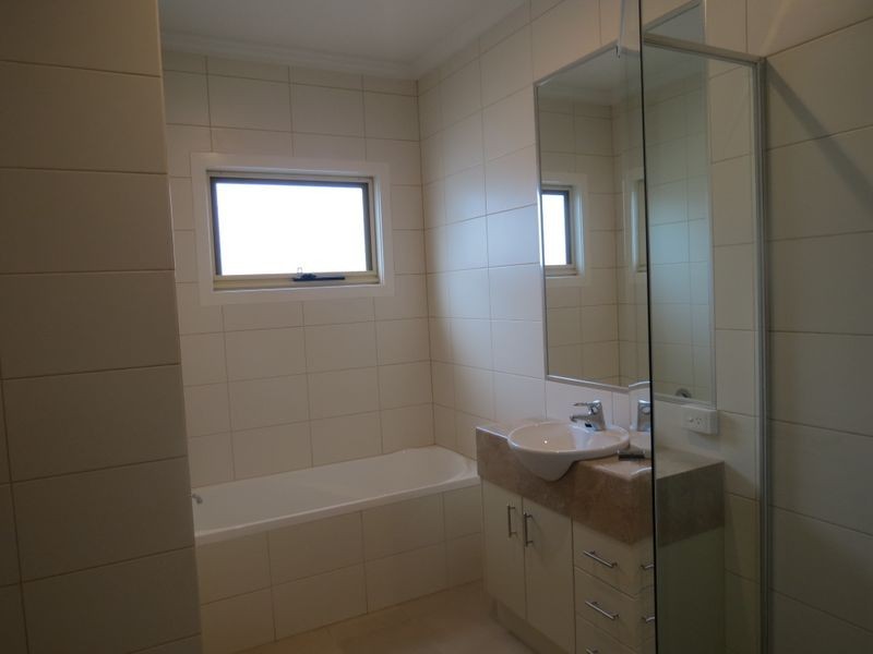 13 Rougham Street, Windsor QLD 4030