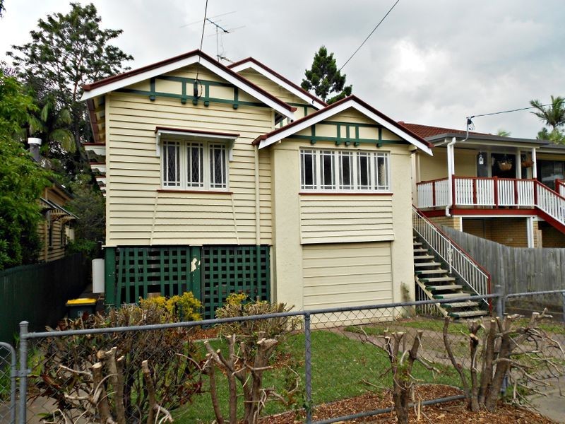 20 Thorne Street, Windsor QLD 4030