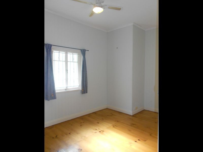 36 Cameron Street, Windsor QLD 4030