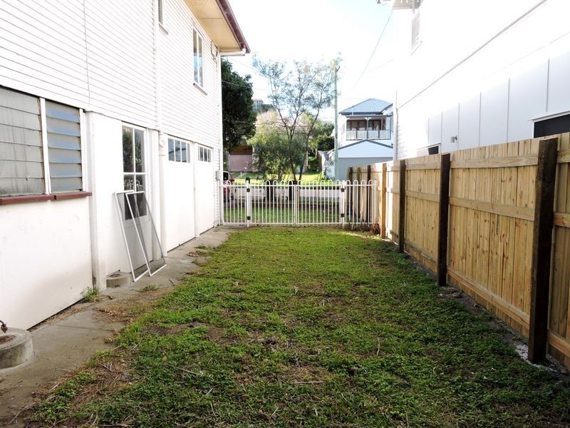 31 Ada Street, Windsor QLD 4030
