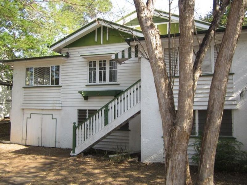 38 Garden Terrace, Newmarket QLD 4051