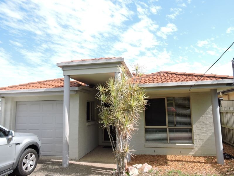14 Lawley Street, Kedron QLD 4031