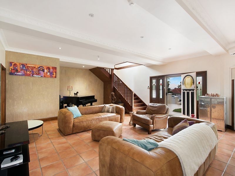 35 Upper Lancaster Rd, Ascot QLD 4007