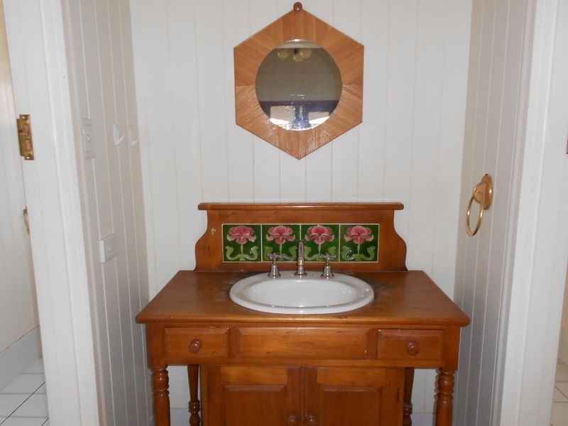 27 Le Geyt Street, Windsor QLD 4030