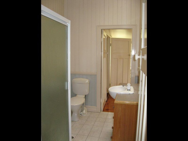 11 Broughton Road, Kedron QLD 4031