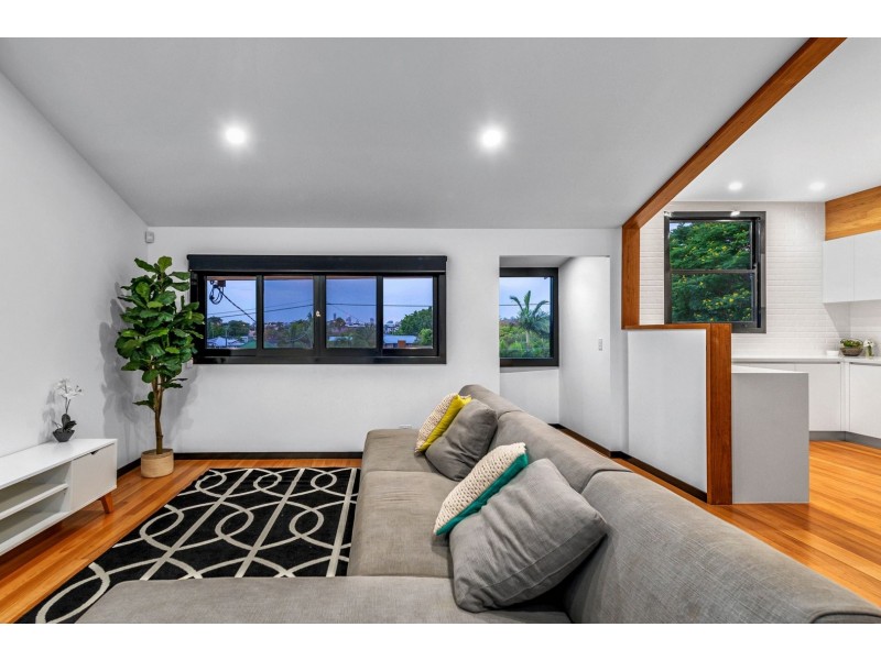 28 Fifth Avenue, Kedron QLD 4031