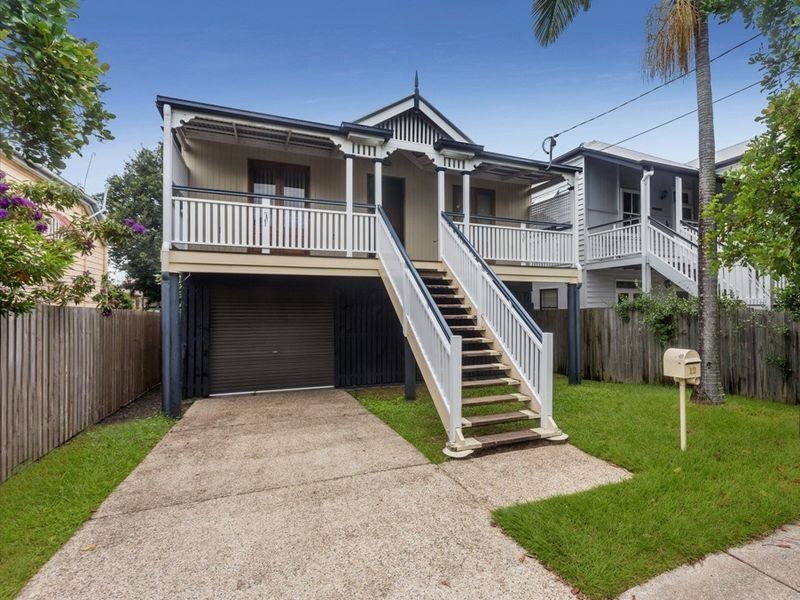 12 Wellington Street, Wooloowin QLD 4030
