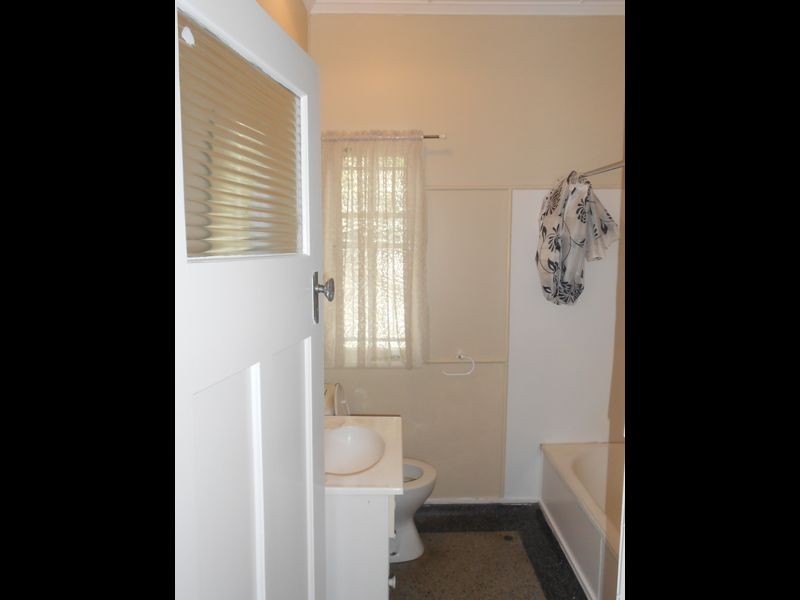 38 Garden Terrace, Newmarket QLD 4051