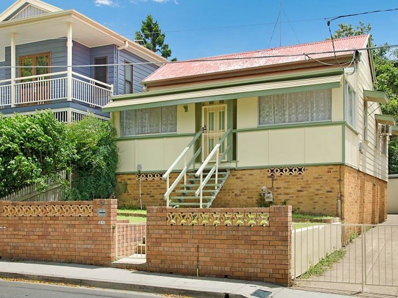 21 Harris Street, Windsor QLD 4030