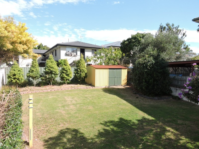 51 Wellington Street, Wooloowin QLD 4030