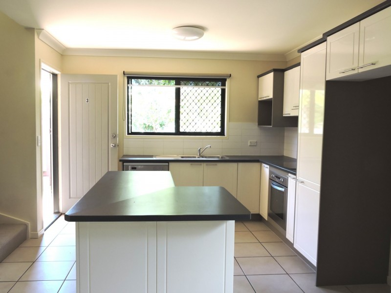 3/12 Little Barron Street, Gordon Park QLD 4031