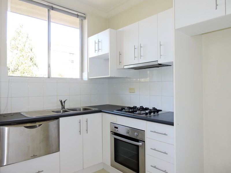 4/15 Windsor Avenue, Lutwyche QLD 4030