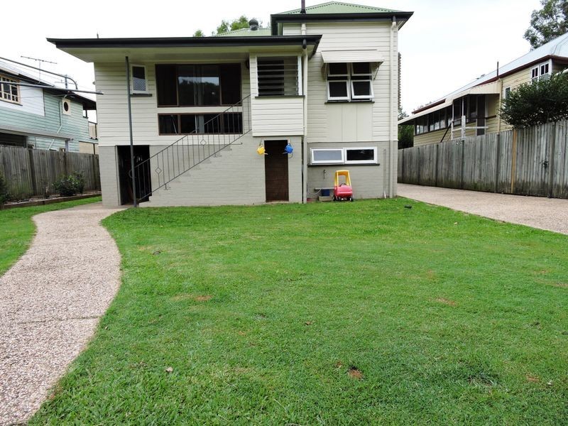 67 Lodge Road, Wooloowin QLD 4030